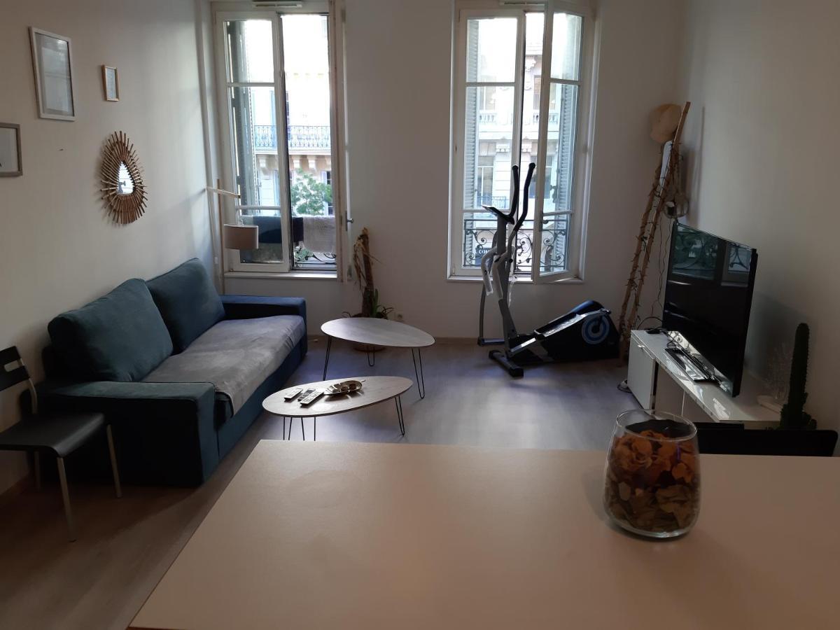 Appartement Magnifique De Gamme Entier T2 Vieux Port *