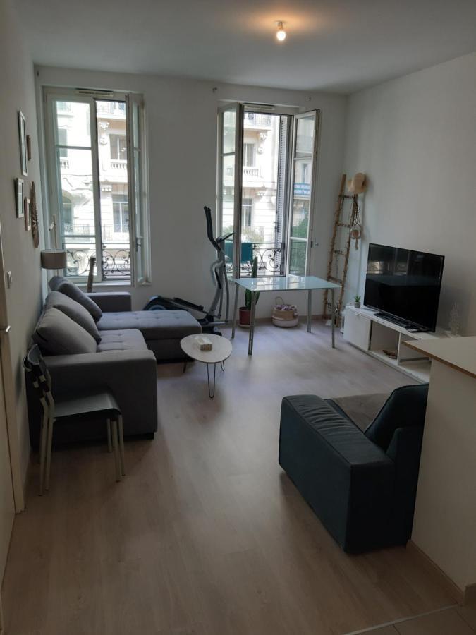 Magnifique De Gamme Entier T2 Vieux Port Appartement *